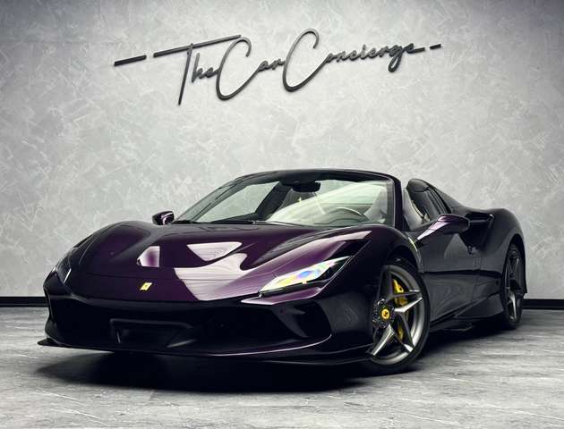 Imagine Ferrari F8 Spider VIOLA JBL CARBON P-DISPLAY ALCANTARA