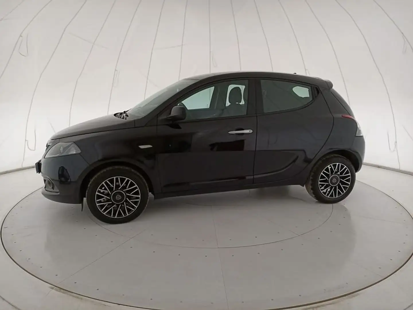 Lancia Ypsilon III 2021 1.0 firefly hybrid Platino s&s 70cv Nero - 2