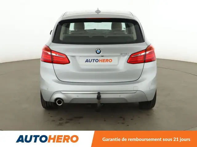 BMW 2 Series view 5