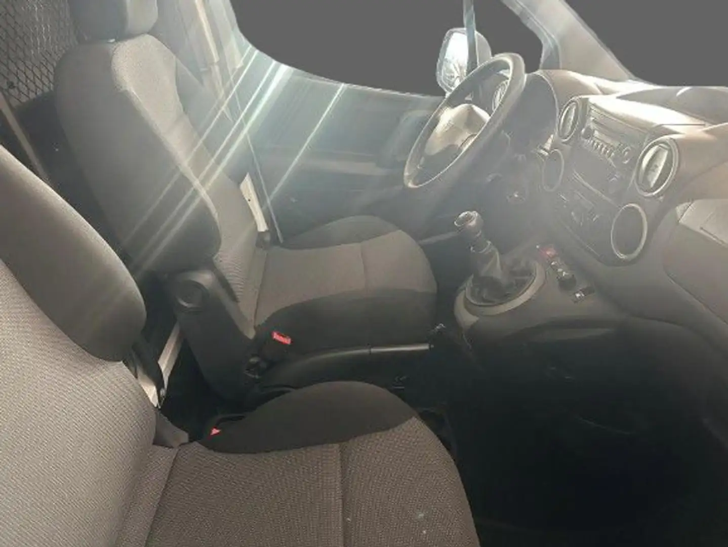 Peugeot Partner BlueHDi 100 ETG6 S&S L1 Furgone Pro Bianco - 2