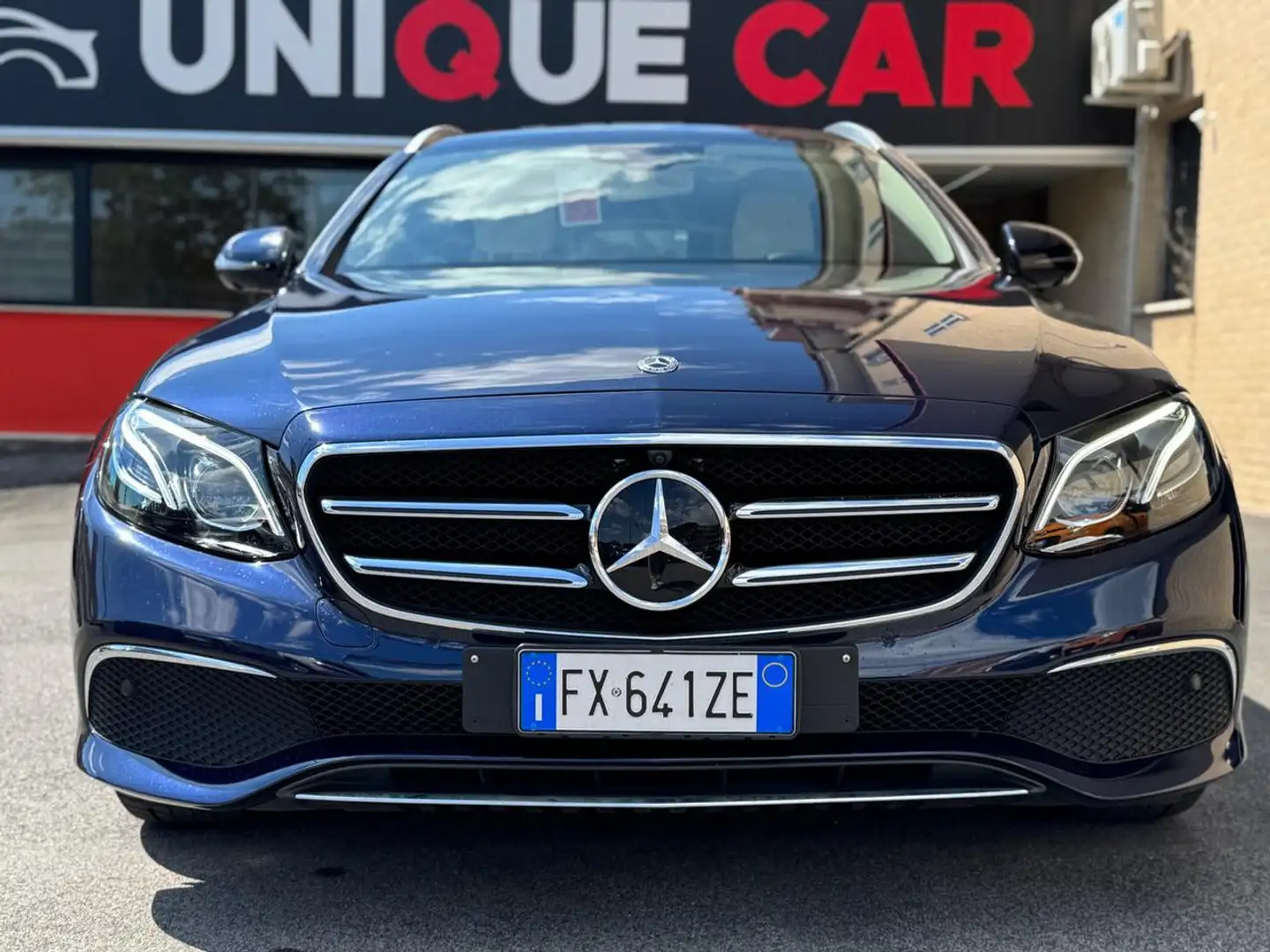 Mercedes-Benz E 220 d S.W. 4Matic Auto Business Extra (FULL OPTIONAL) Bleu - 2