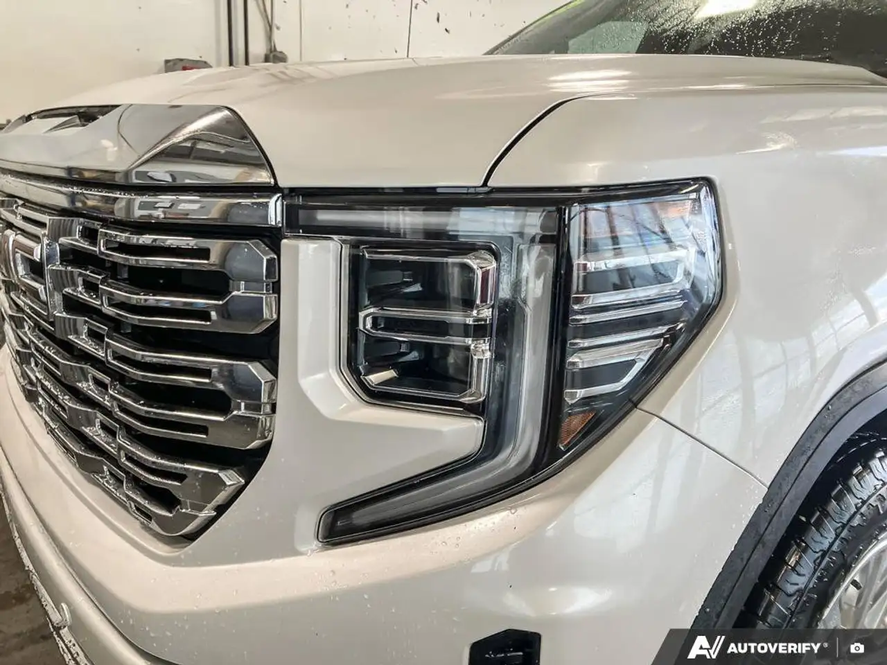 GMC Sierra 1500 снимка GMC Sierra 1500