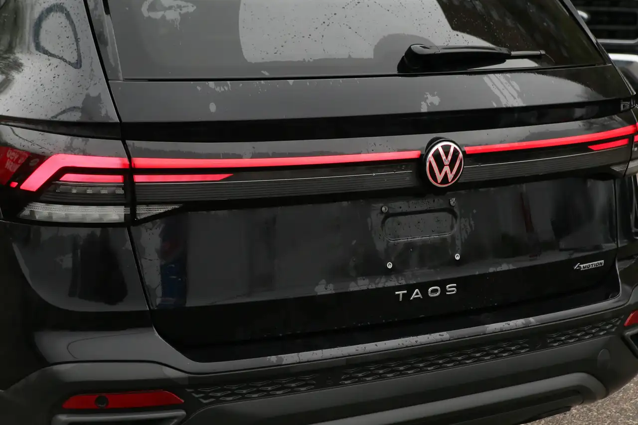 Volkswagen Taos снимка Volkswagen Taos