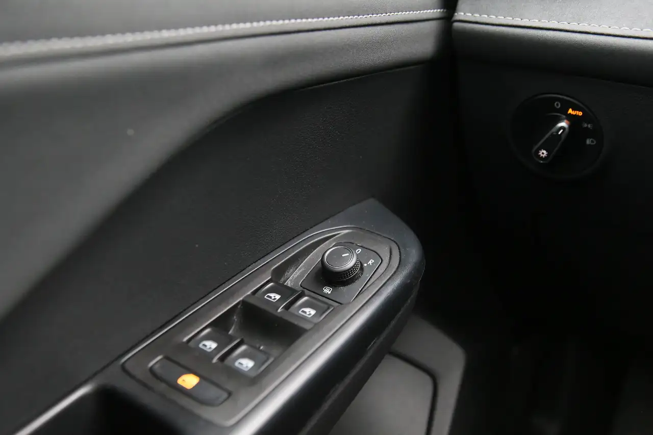 Volkswagen Taos снимка Volkswagen Taos