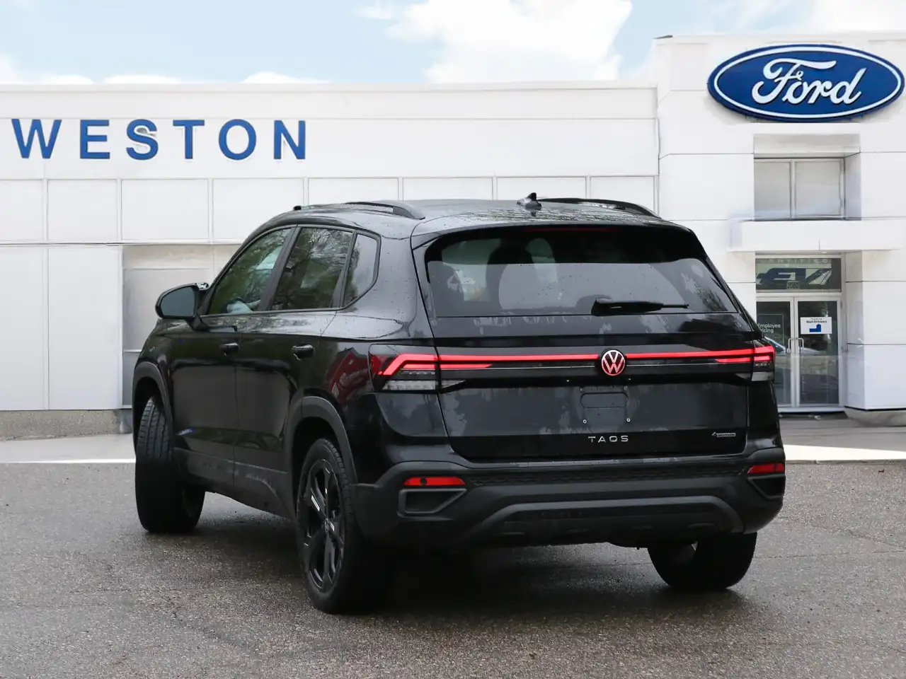 Volkswagen Taos снимка Volkswagen Taos