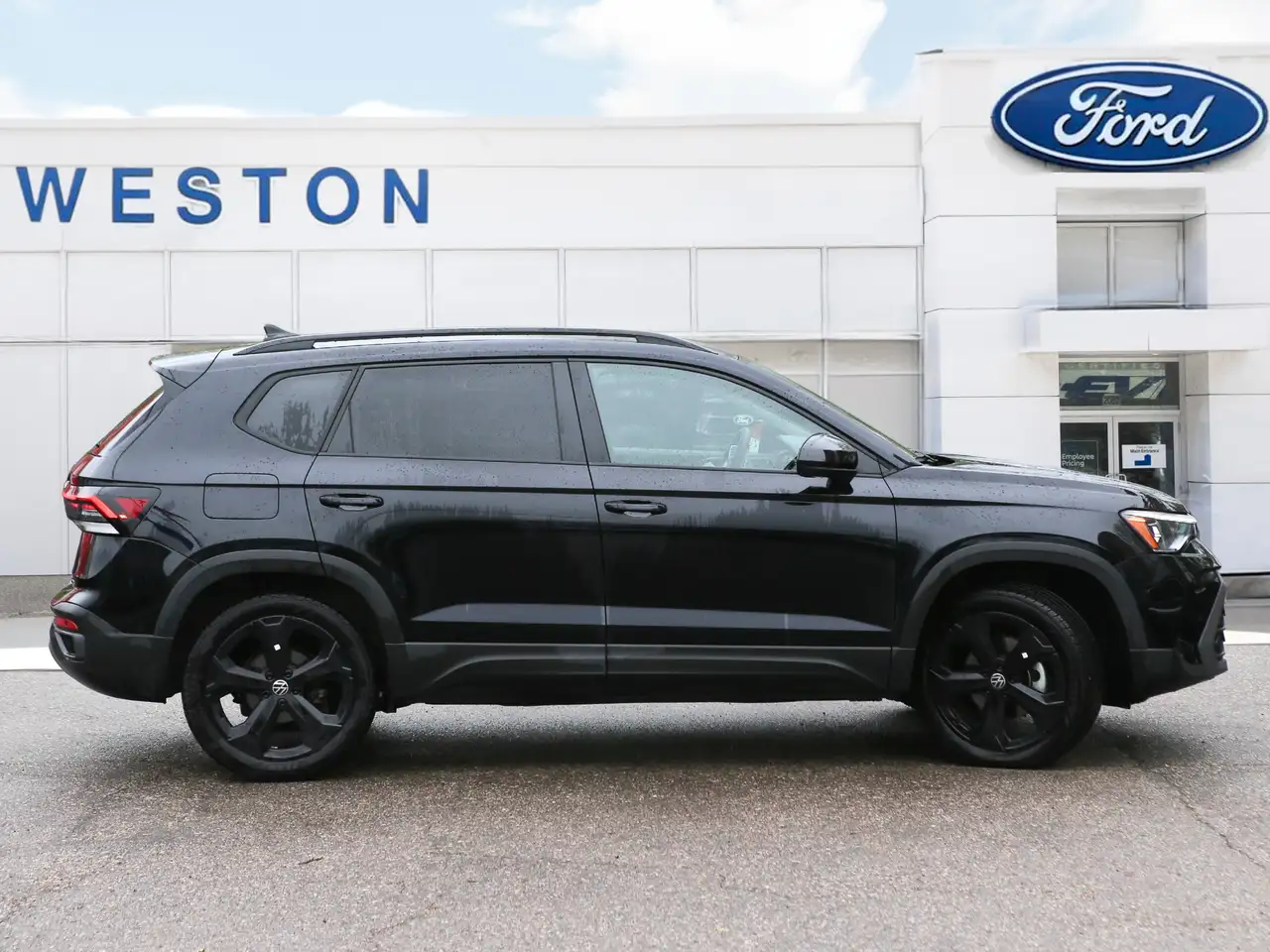 Volkswagen Taos снимка Volkswagen Taos