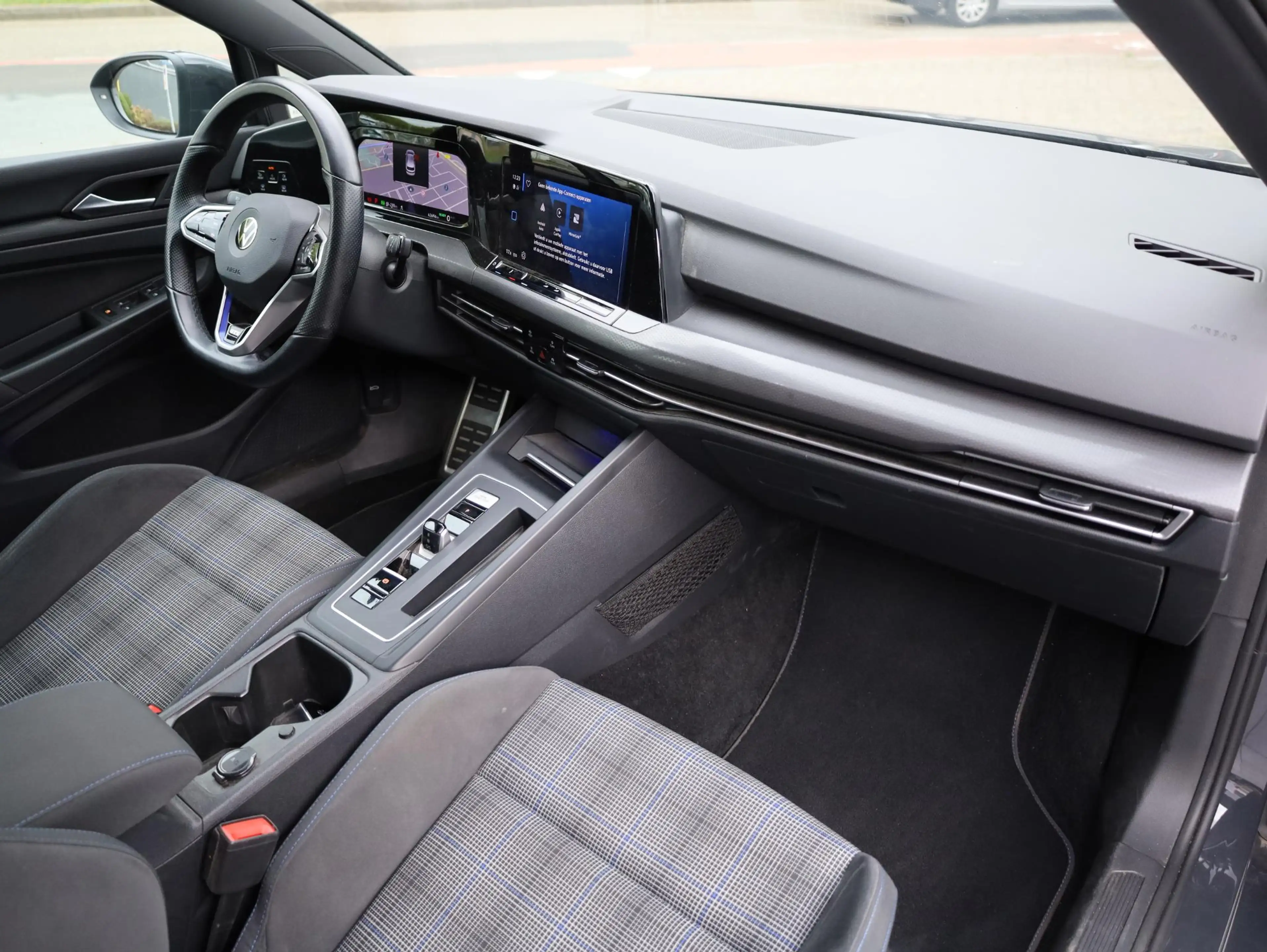 Volkswagen Golf GTE 1.4 eHybrid 245PK | Virtual | Carplay/Android | LE — photo 25