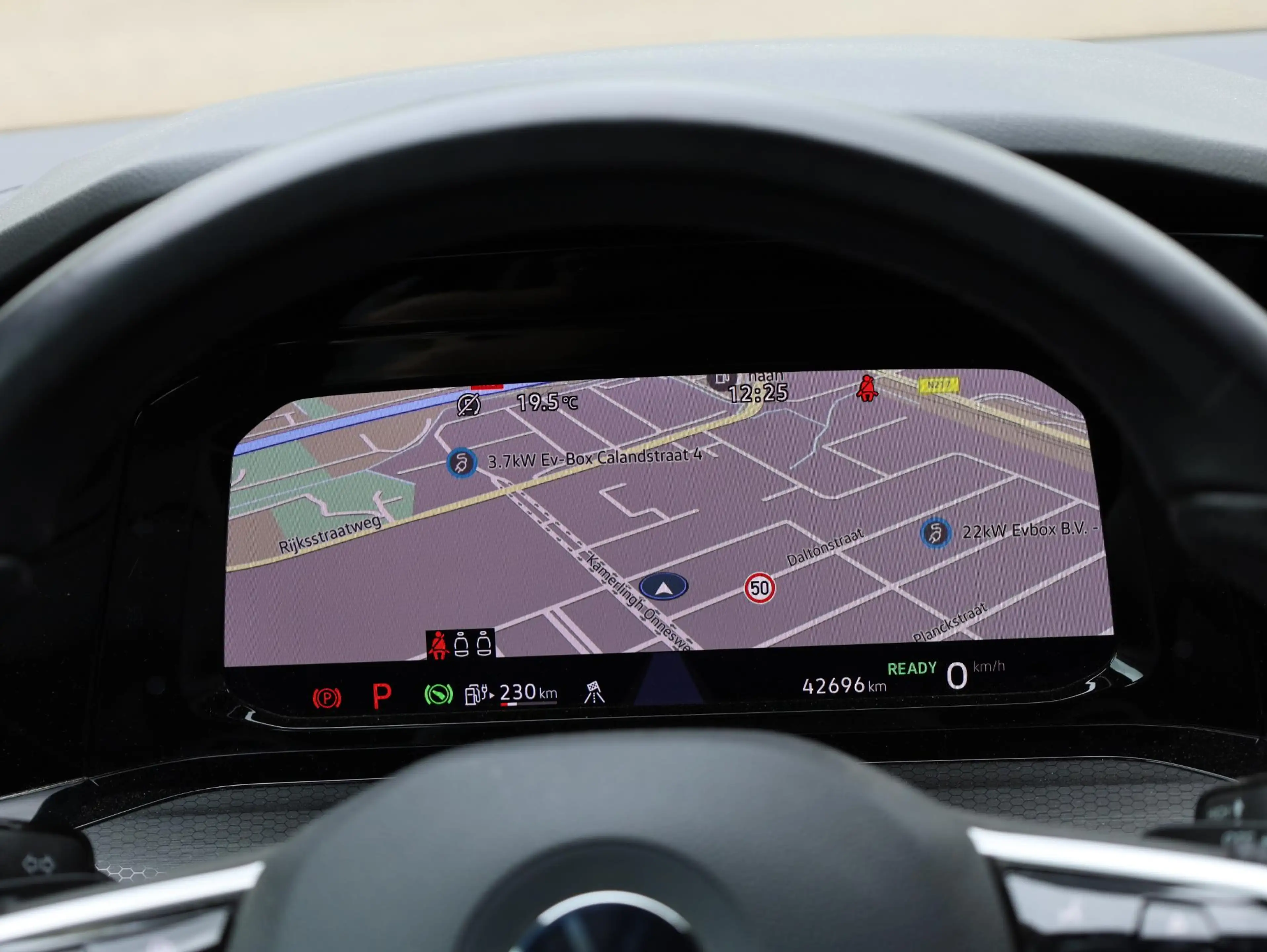 Volkswagen Golf GTE 1.4 eHybrid 245PK | Virtual | Carplay/Android | LE — photo 9