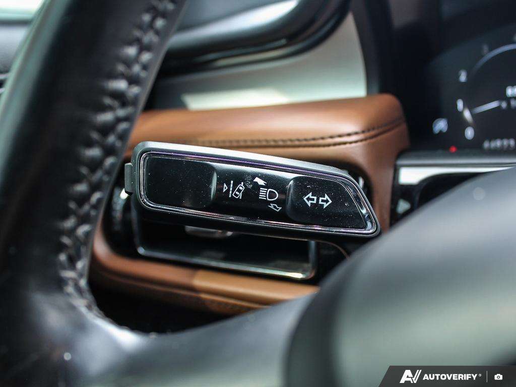 used 2023 Lincoln Nautilus car, priced at $39,800