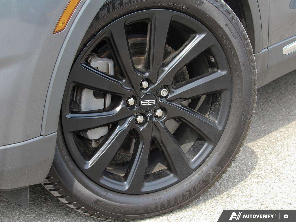 used 2023 Lincoln Nautilus car, priced at $39,800
