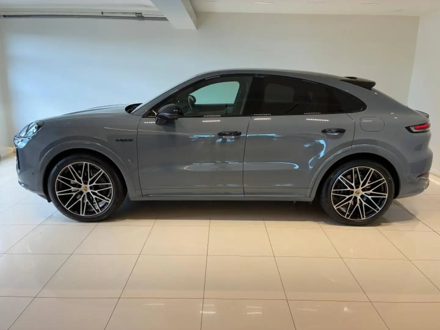 Porsche Cayenne 3.0 V6 470ch E-Hybrid - 2