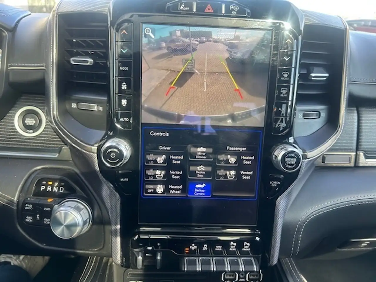 RAM 1500 снимка RAM 1500