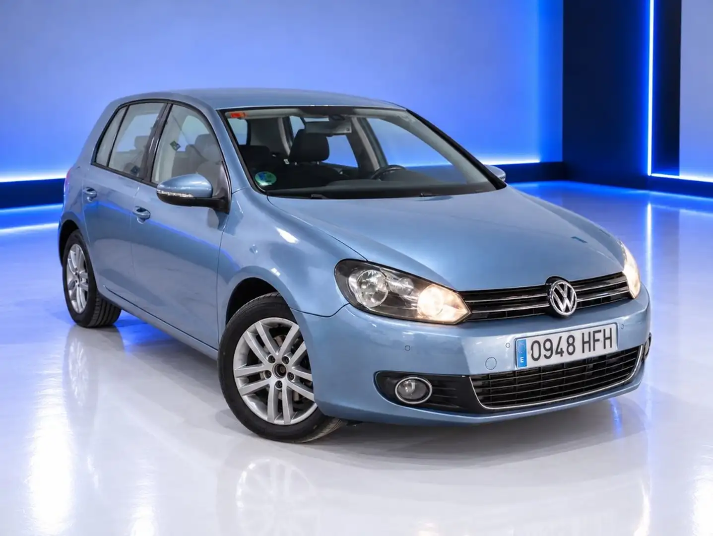 Volkswagen Golf 1.6TDI CR Bluemotion Last Ed. 105 Azul - 1