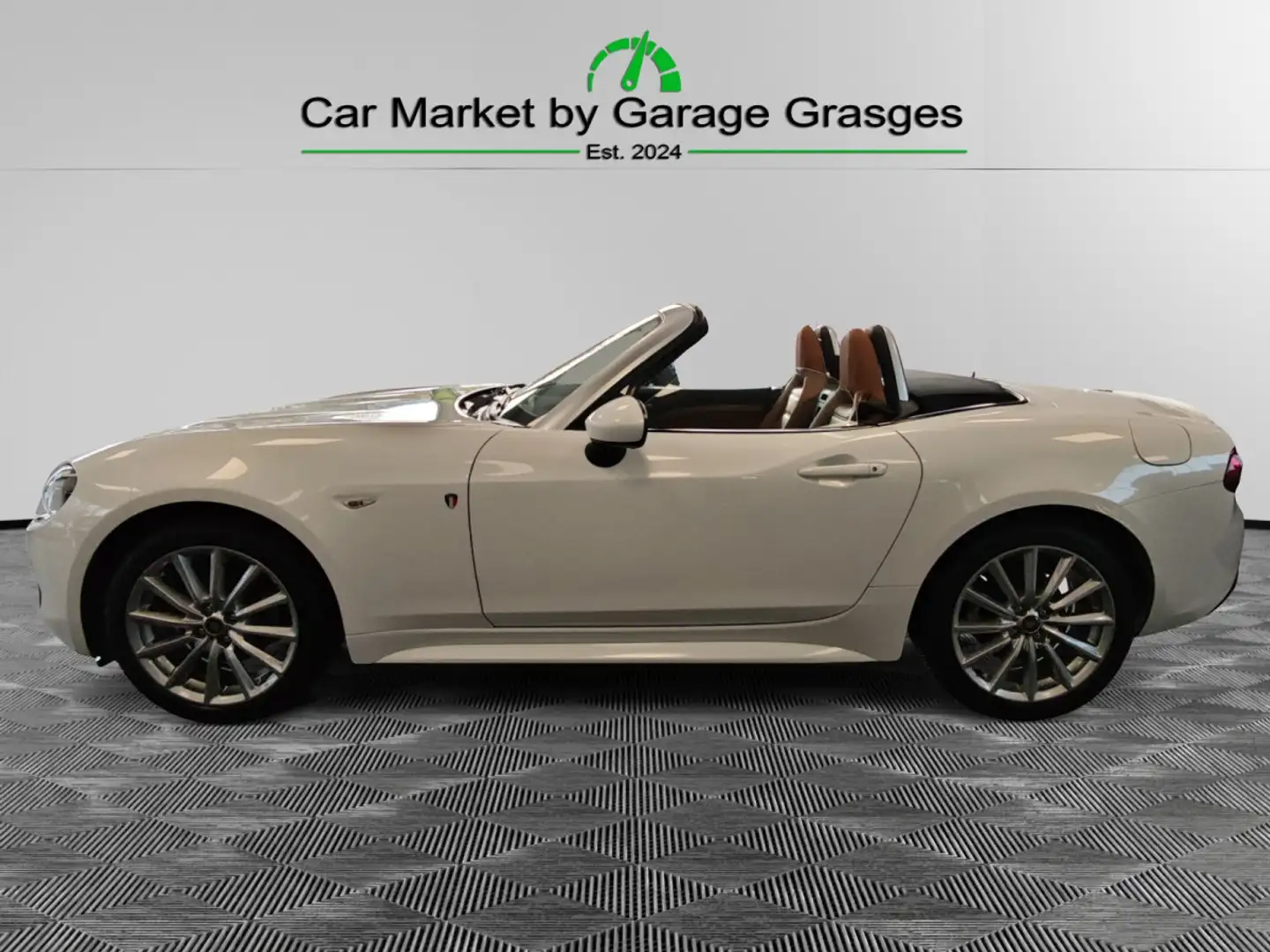 Fiat 124 Spider 124 Spider Lusso Alb - 2