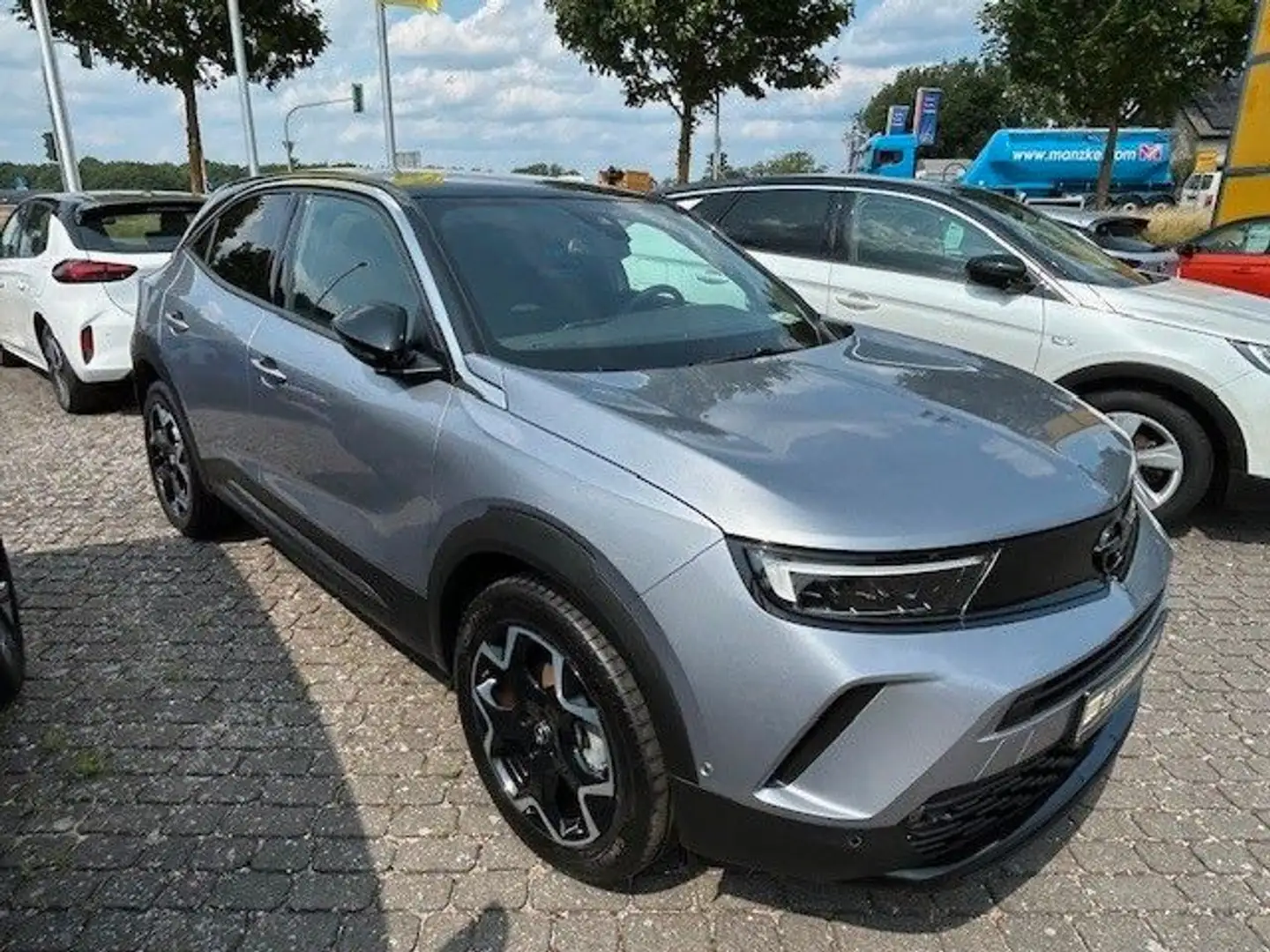 Opel Mokka Ultimate NaviPro/180°RFK/iLux/Massage Grau - 2