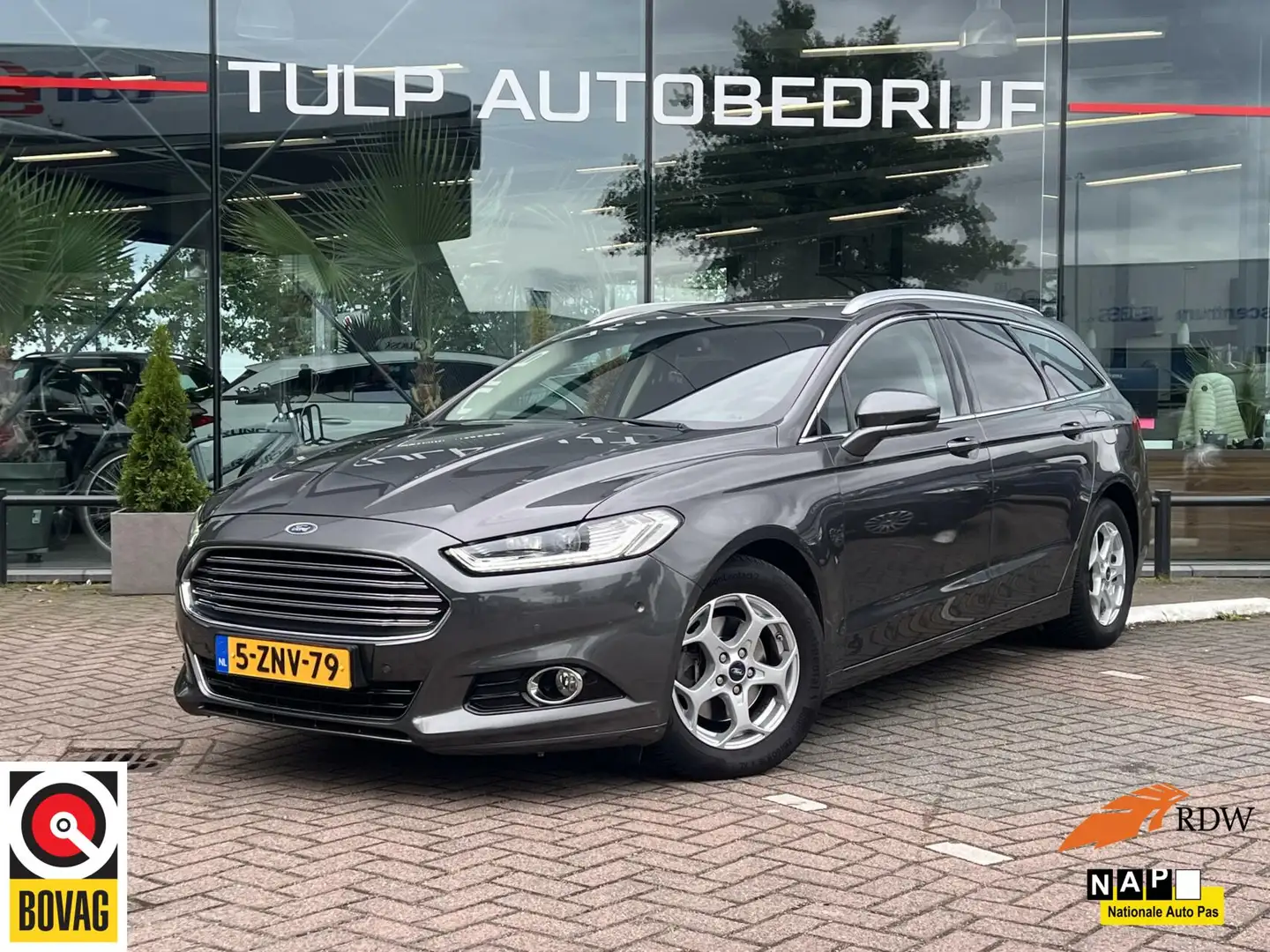 Ford Mondeo Wagon 1.5 Titanium Automaat Uitzonderlijke staat! Grijs - 1