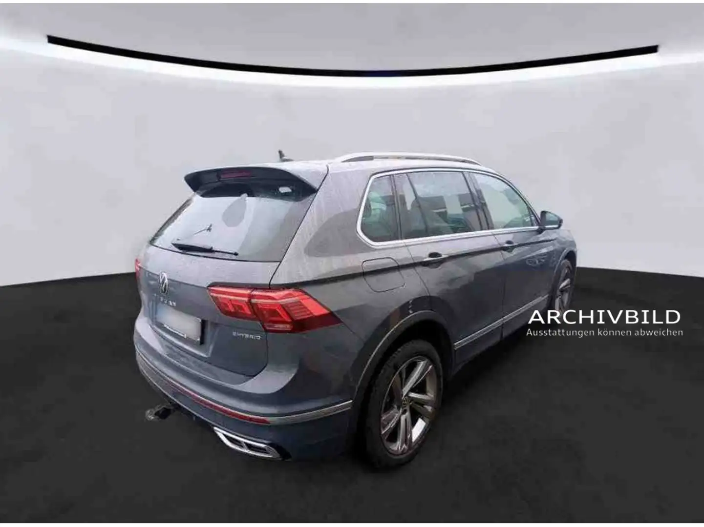 Volkswagen Tiguan e-Hybrid R-Line KAM 360° NAVI MEMORY VIRT Schwarz - 2