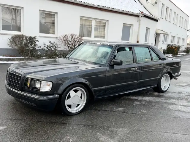 Mercedes-Benz 500 SEL