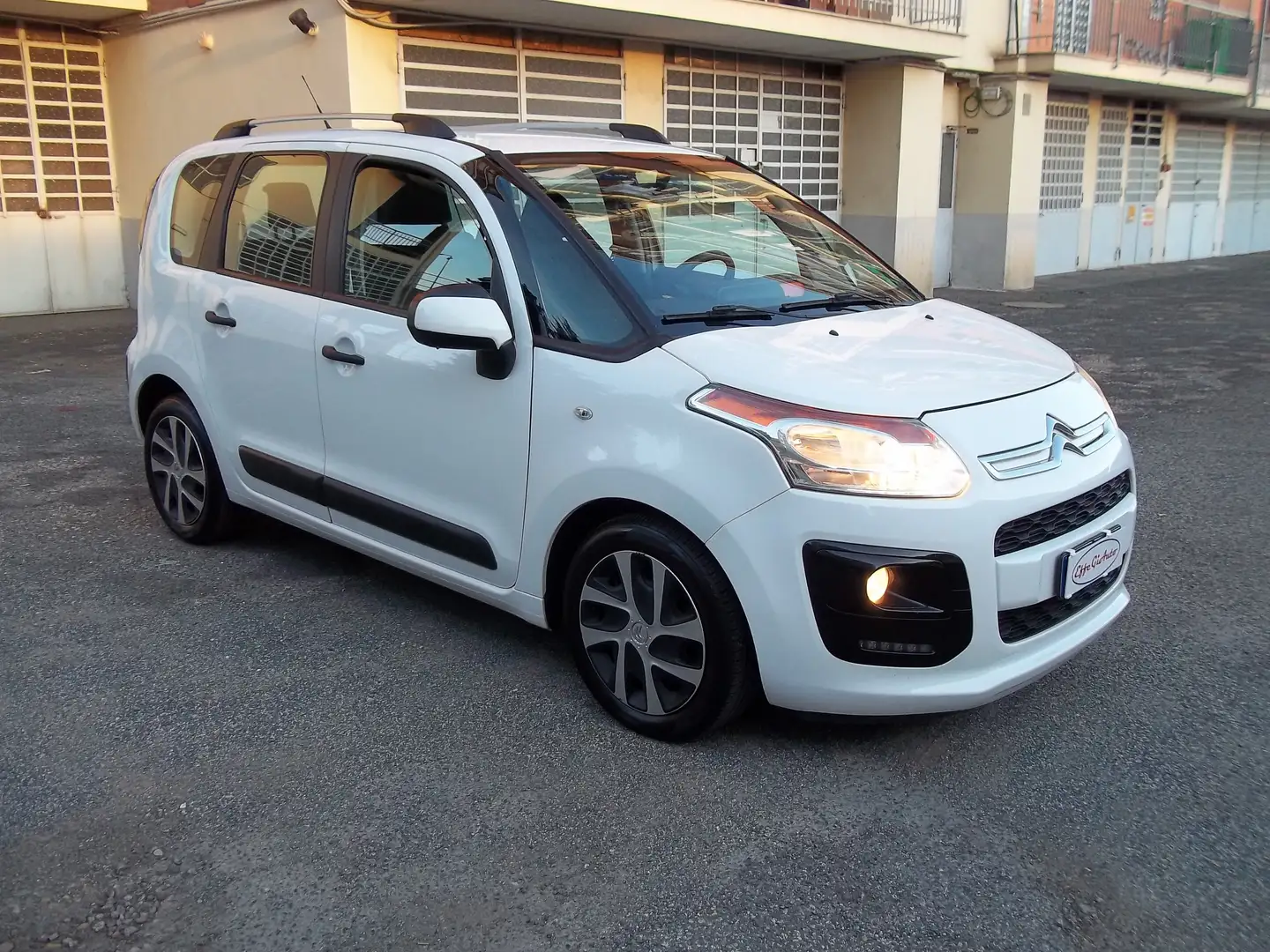 Citroen C3 Picasso 1.4 vti Seduction Gpl valido sino al 2035 Bianco - 2