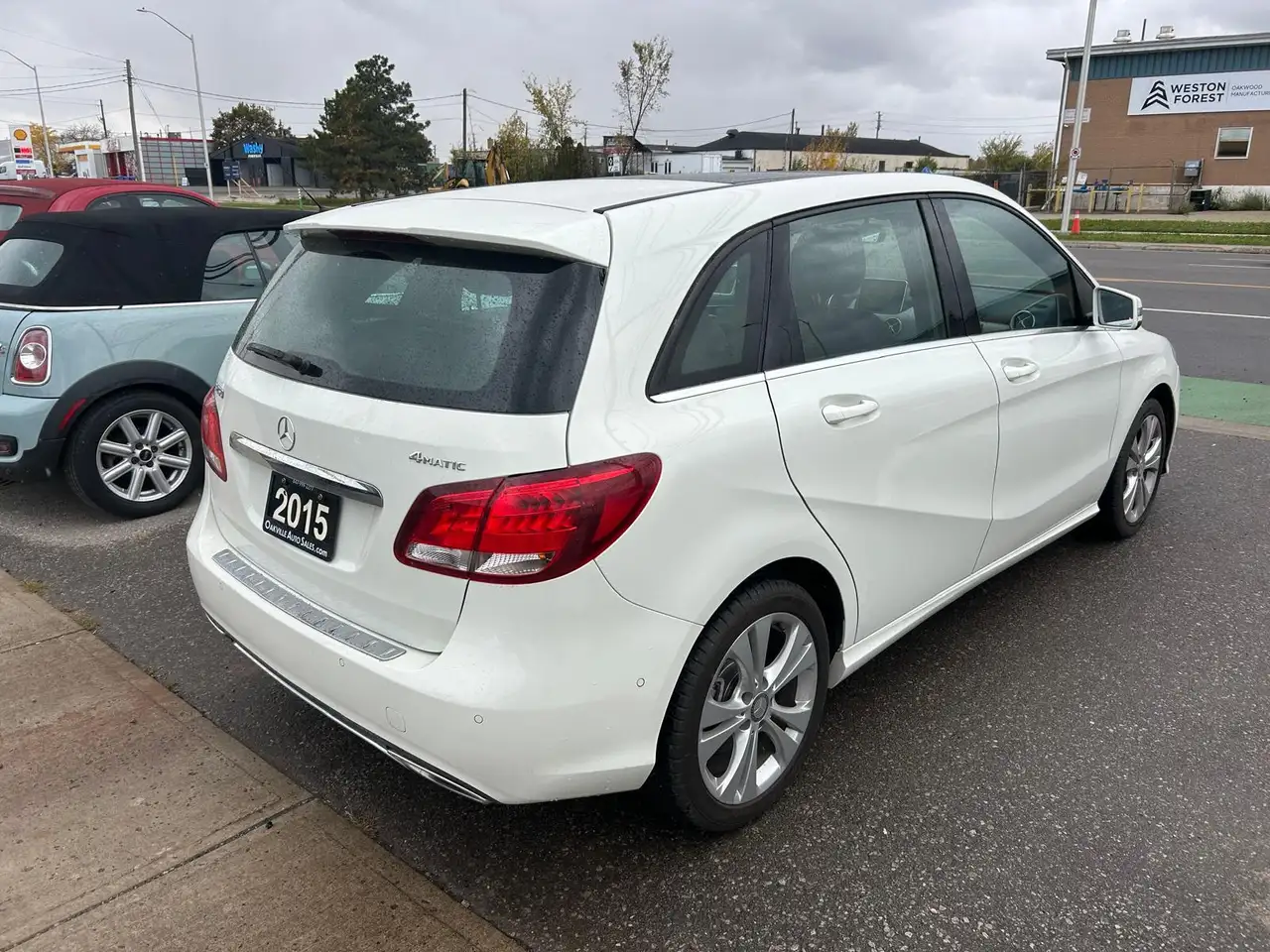 Mercedes-Benz B-Class снимка Mercedes-Benz B-Class