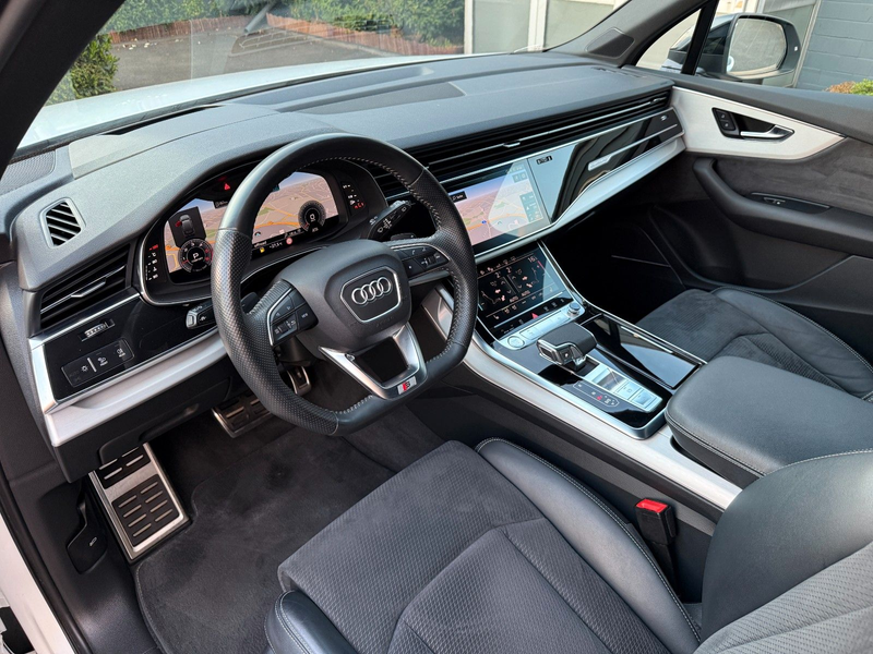 Audi Q7 50 TDI quattro*3xS line*7-Sitz*HuD*Matrix*22" — photo 11