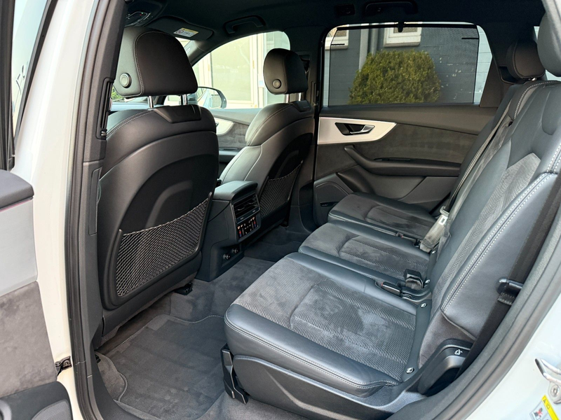 Audi Q7 50 TDI quattro*3xS line*7-Sitz*HuD*Matrix*22" — photo 14