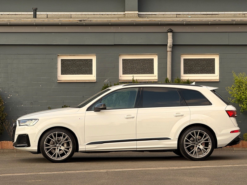 Audi Q7 50 TDI quattro*3xS line*7-Sitz*HuD*Matrix*22" — photo 5