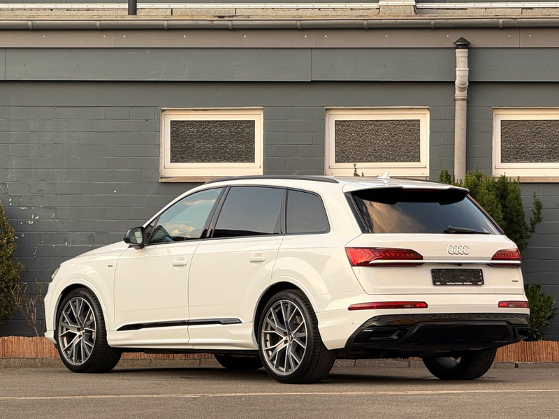 Audi Q7 50 TDI quattro*3xS line*7-Sitz*HuD*Matrix*22" — photo 9