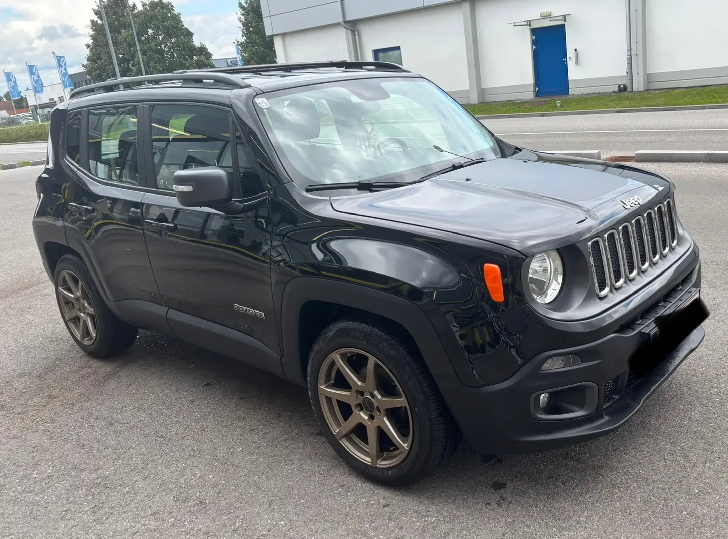 Jeep Renegade Renegade 1,6 MultiJet II 120 Longitude Longitude Schwarz - 1
