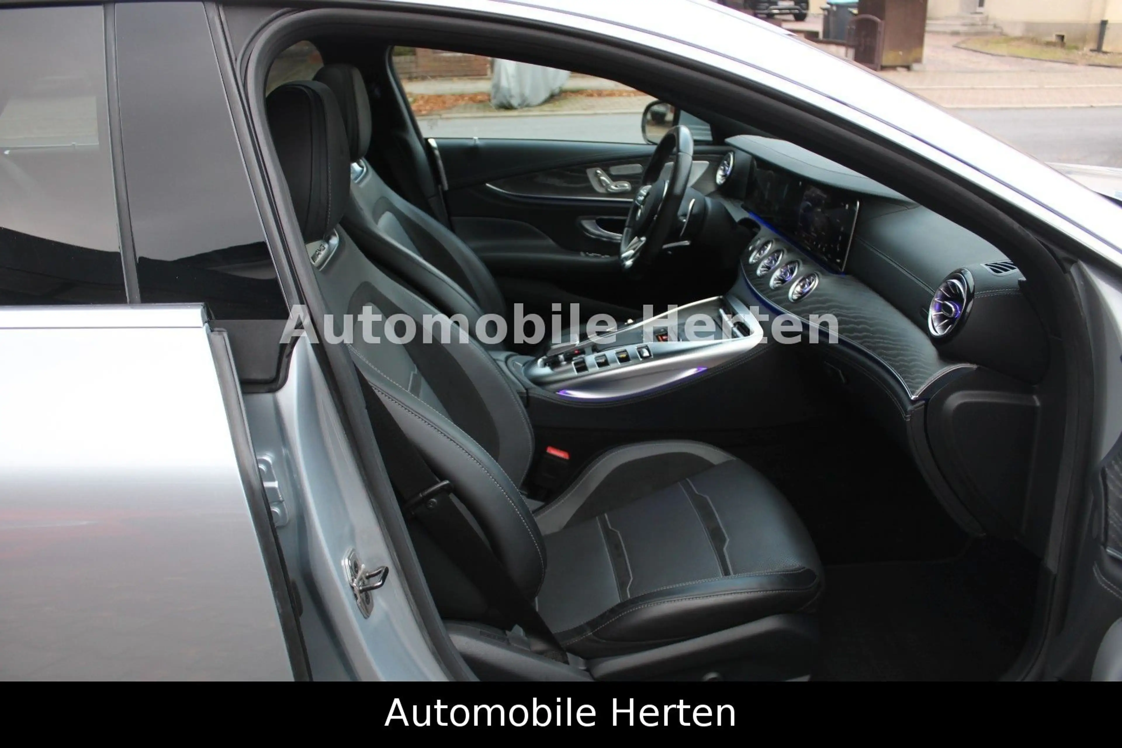 Mercedes-Benz AMG GT 43 4Matic+*WIDE*BURMESTER*21TKM*CAM* — photo 8