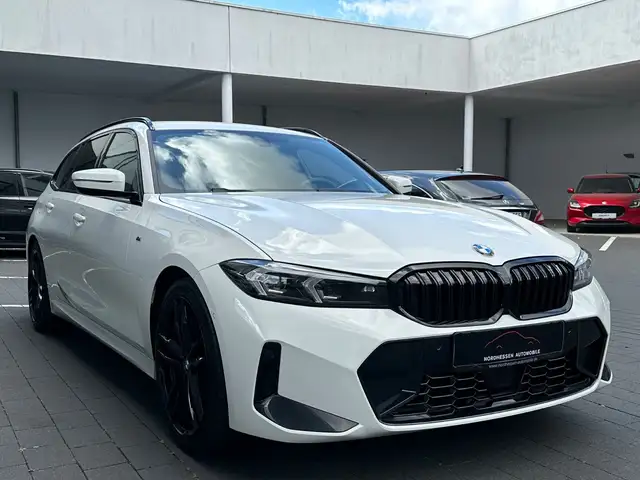 BMW 3 Series view 2