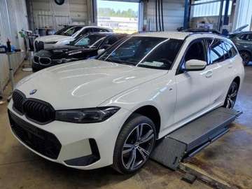 d xDrive Touring M Sport Pro | M Sportsitze
