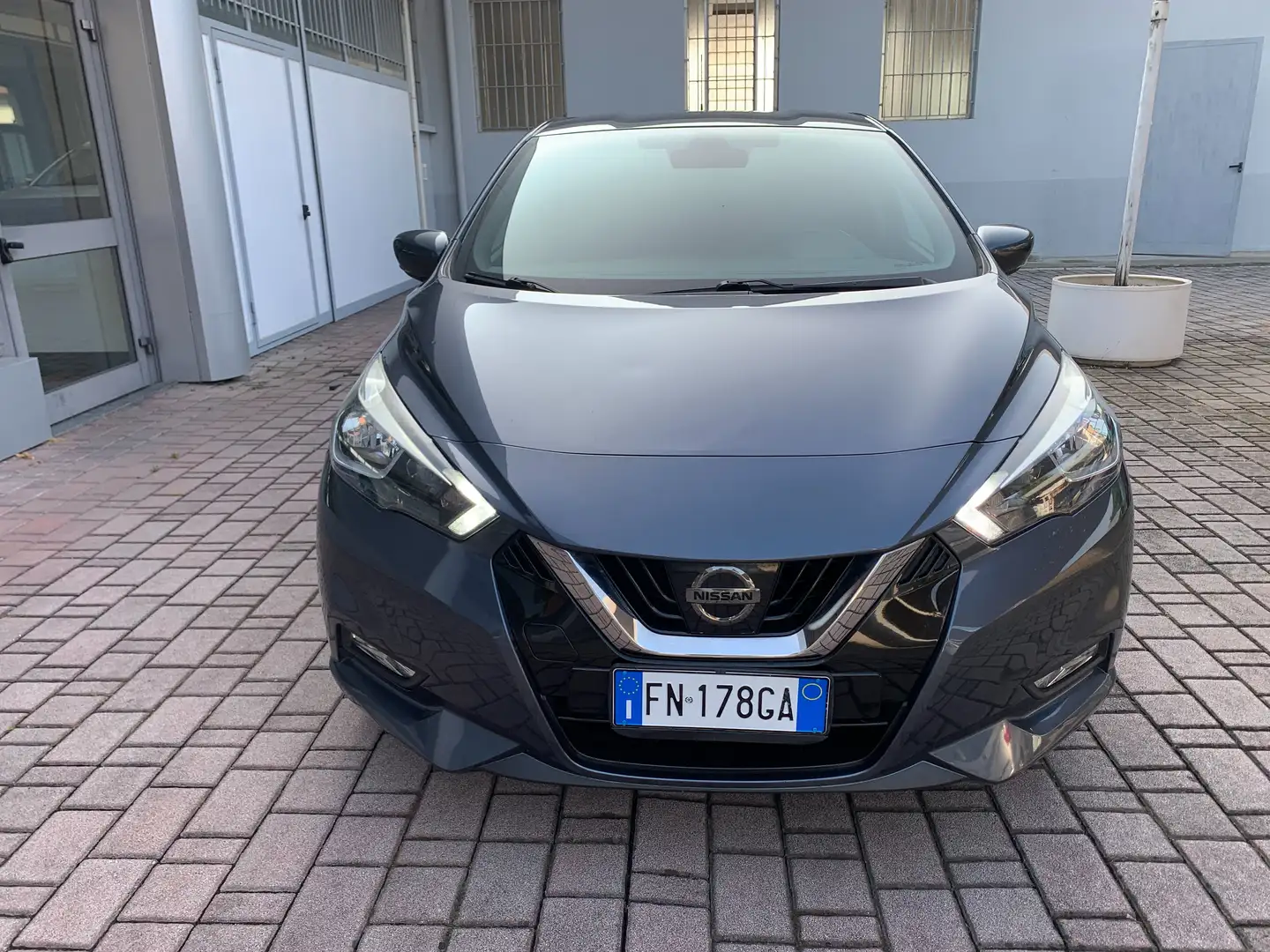 Nissan Micra Micra 1.5 dci Tekna 90cv Grigio - 1