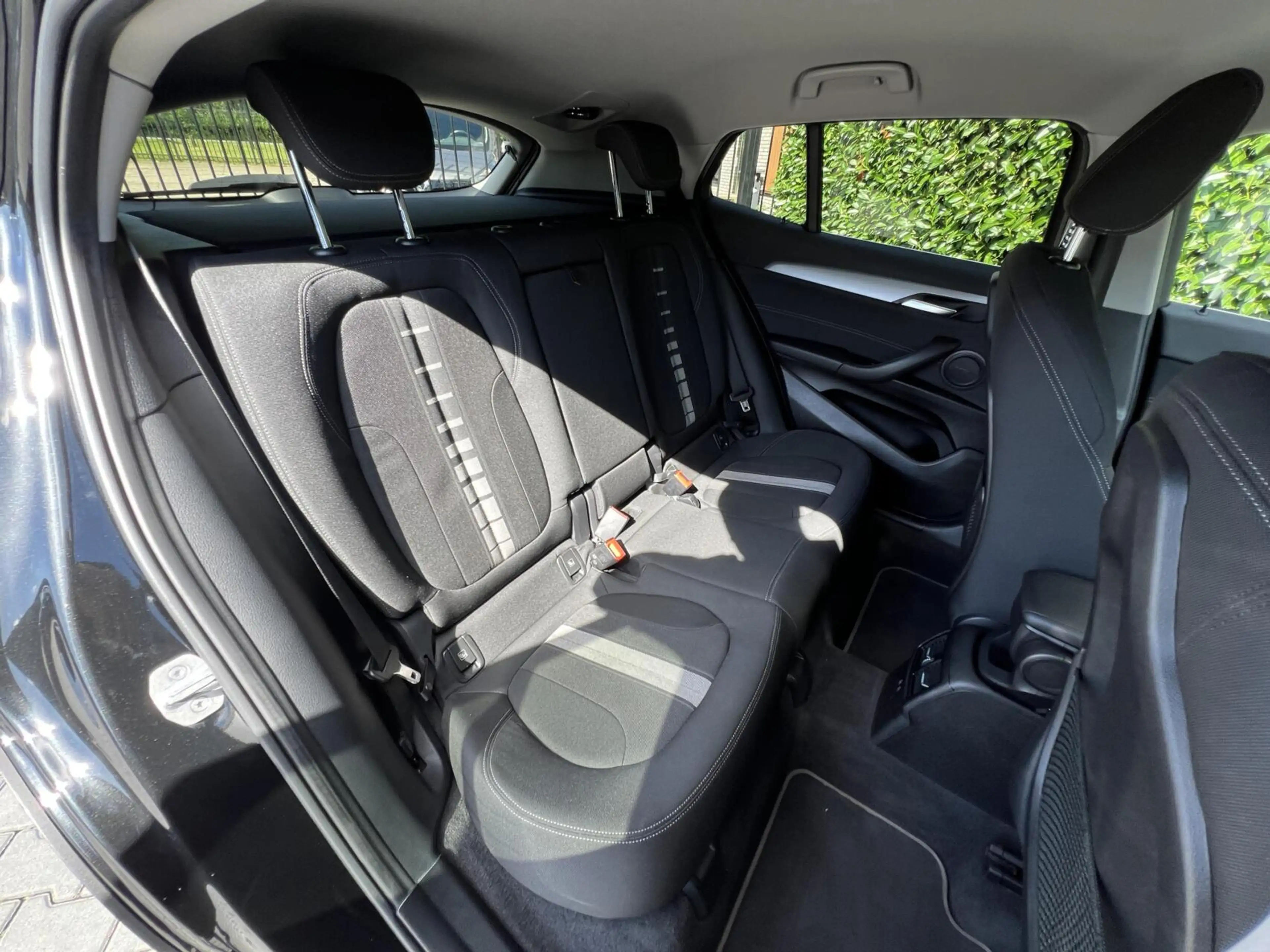 BMW X2 sDrive18i Executive Edition, NL AUTO, NAP LOGISCH, — photo 27