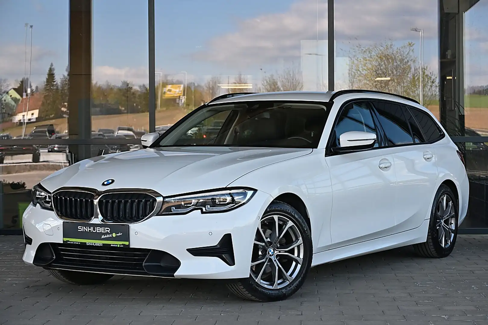 BMW 318 d 48 V Touring Aut. Sportline LiveCockpitProf, ... Weiß - 1