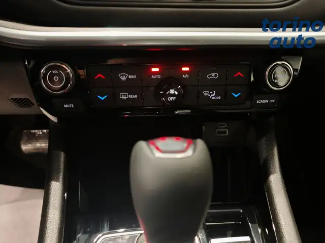 Jeep Compass view 21