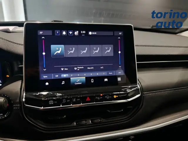 Jeep Compass view 17