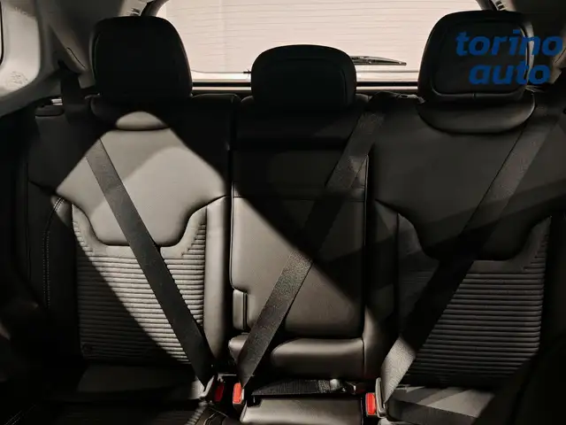 Jeep Compass view 24