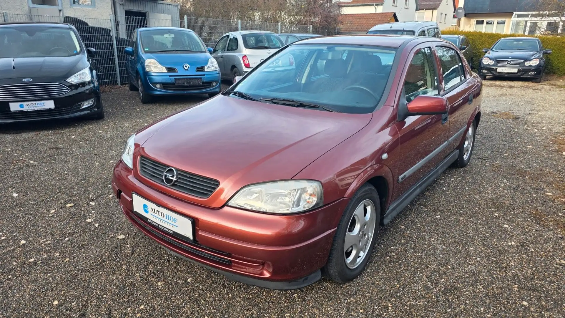 Opel Astra 1.6 16V Edition 2000 Braun - 1