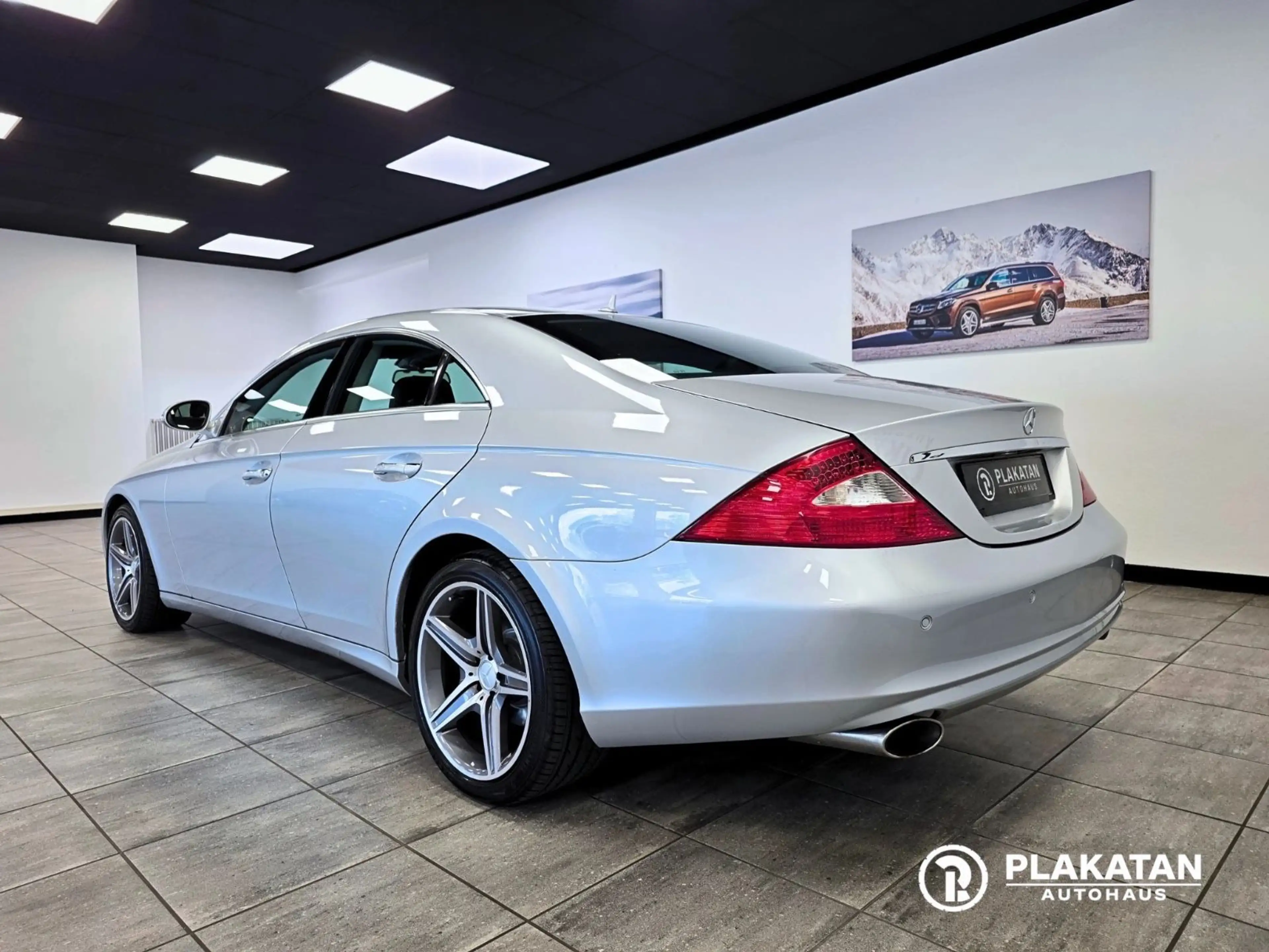 Mercedes-Benz CLS 320 CDI Leder Schiebedach SitzBeluft 4ZKlima — photo 7