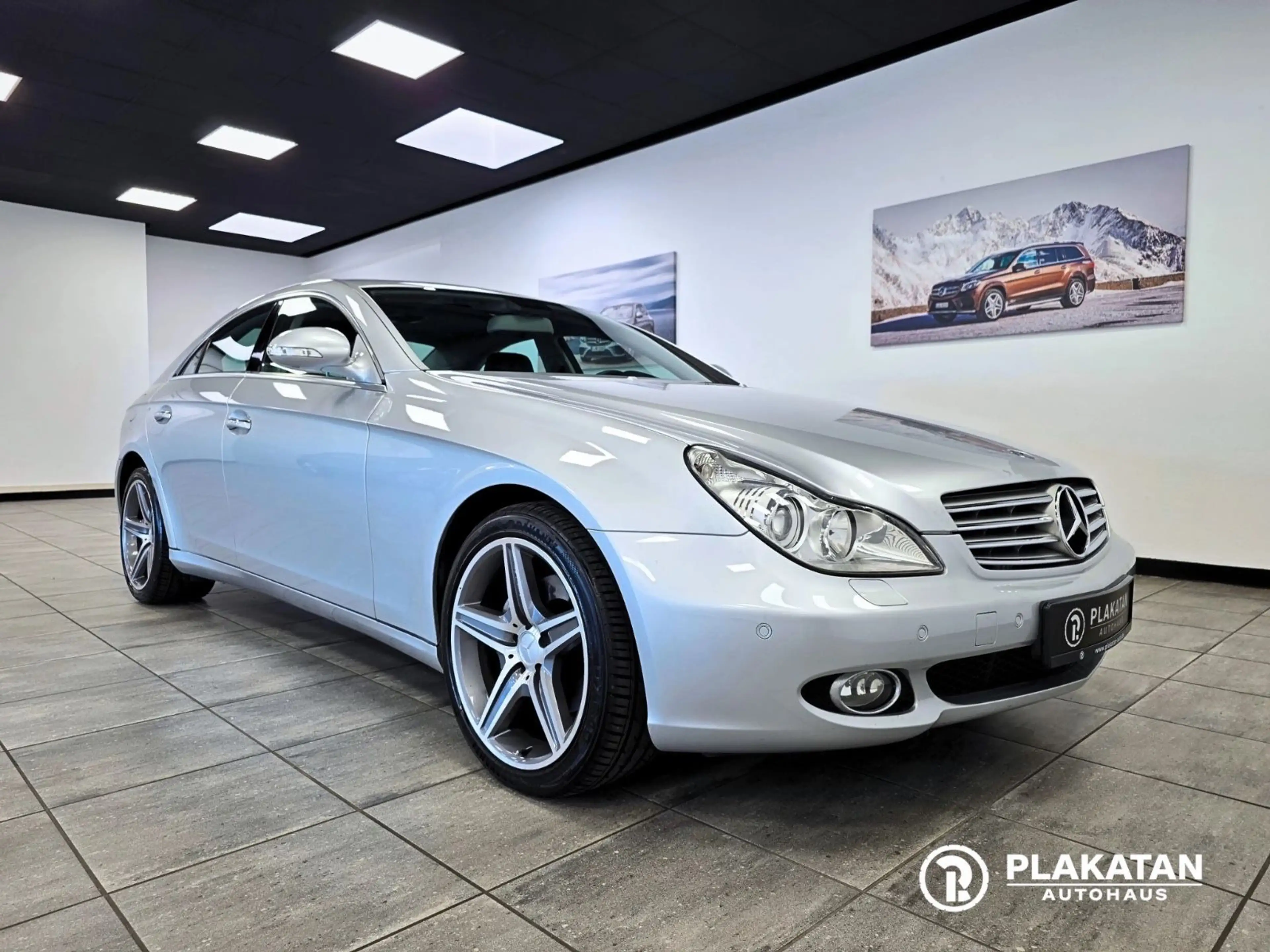 Mercedes-Benz CLS 320 CDI Leder Schiebedach SitzBeluft 4ZKlima — photo 3