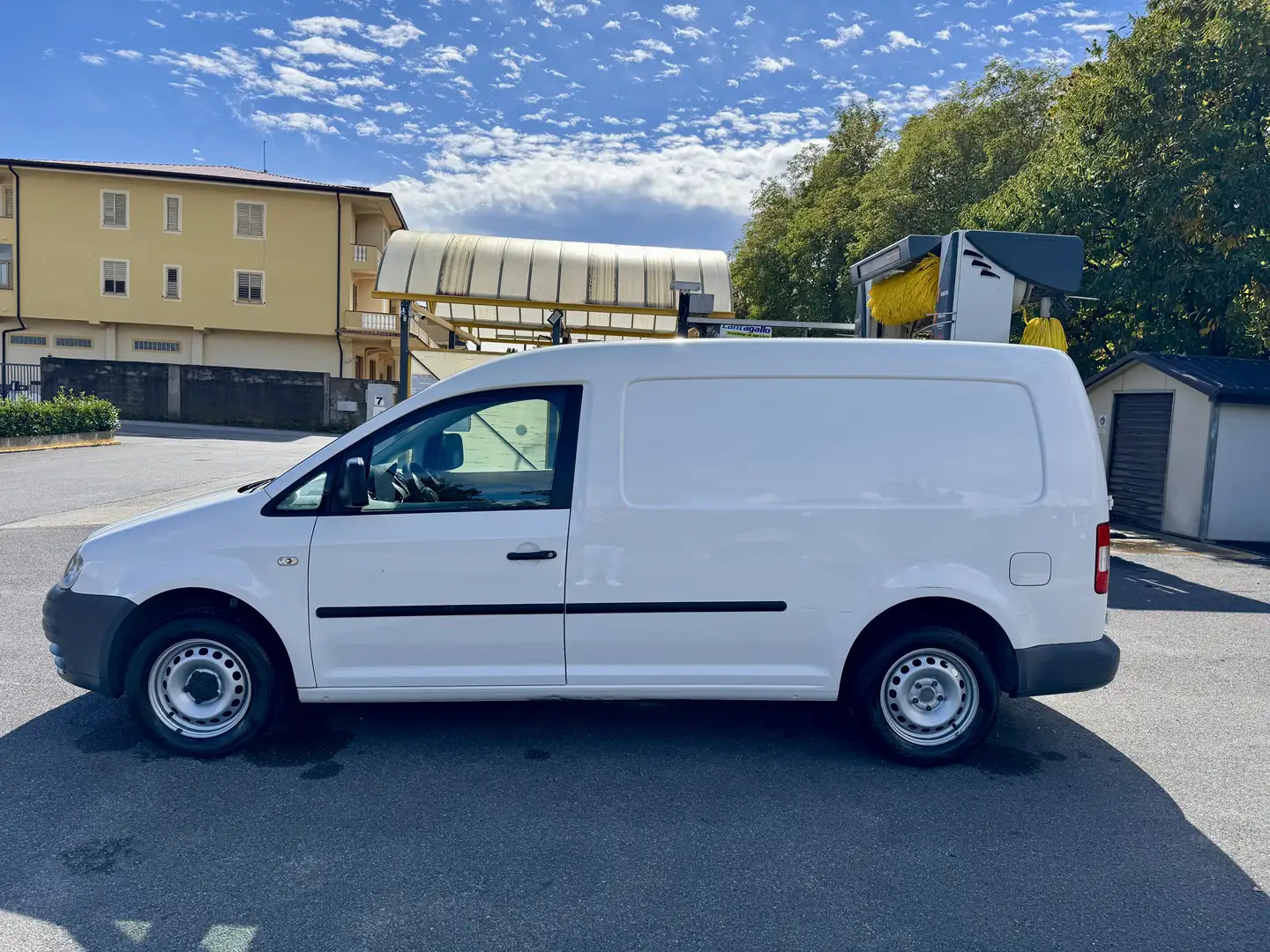Volkswagen Caddy Maxi - 2