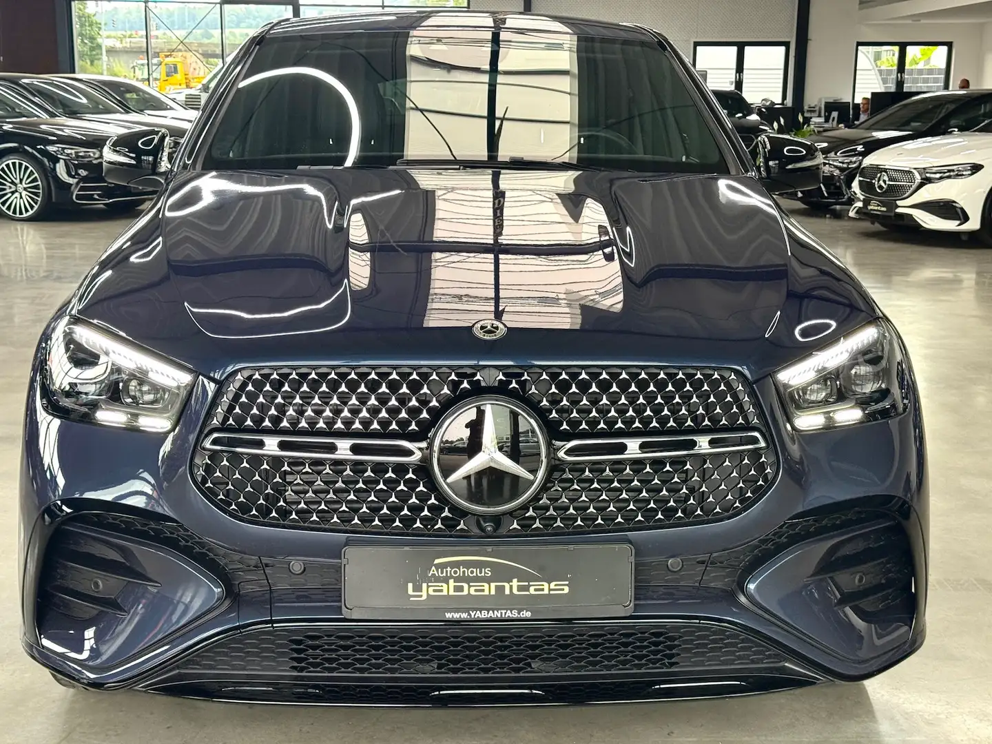 Mercedes-Benz GLE 300 d 4M Coupe AMG Night AIRMATIC 360°-K DISTRONIC+ KE Blau - 2