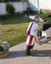 Vespa GTS Super 300 . Blanc - thumbnail 2