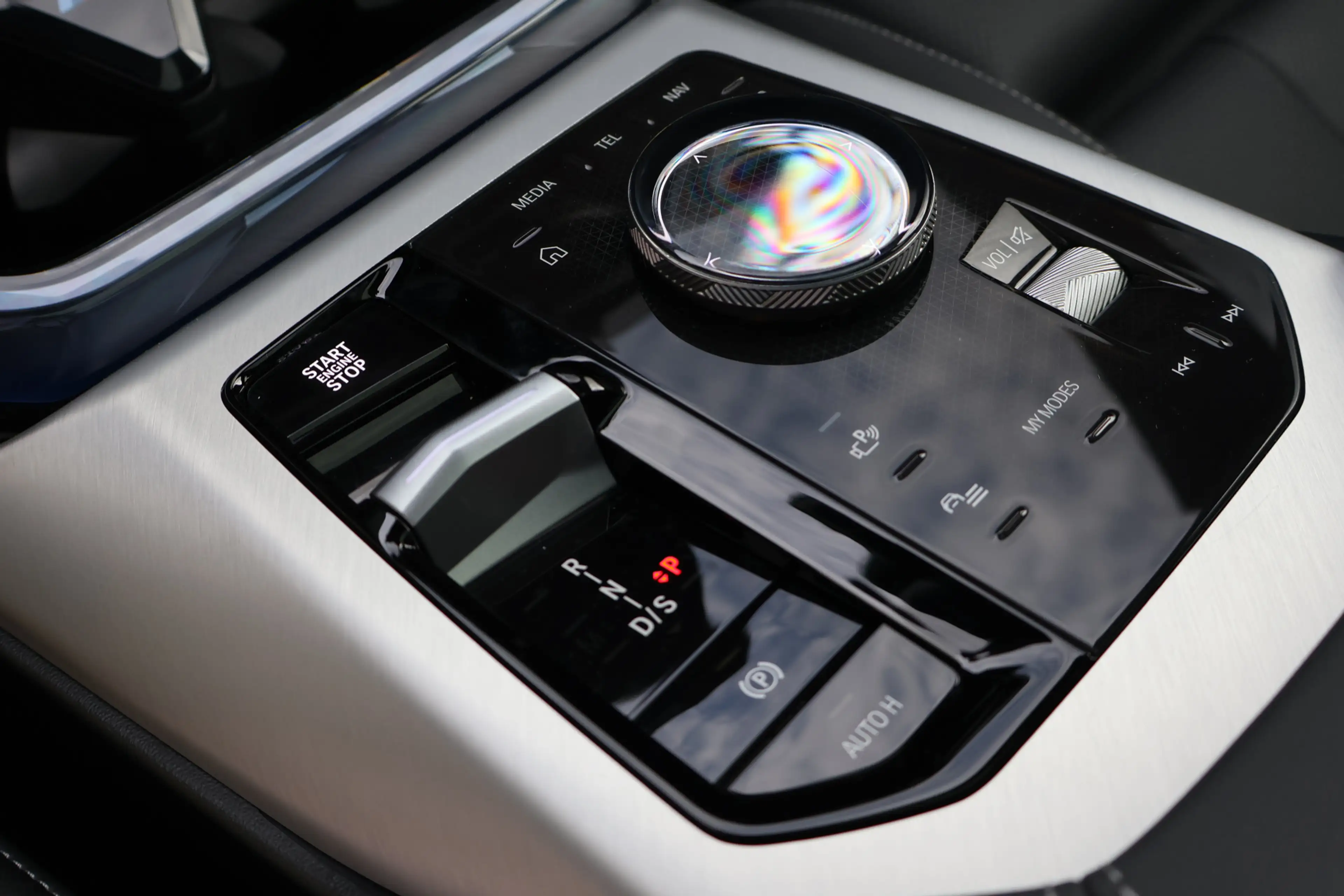 BMW X3 30e xDrive M Sport Automaat / Panoramadak / Trekha — photo 15