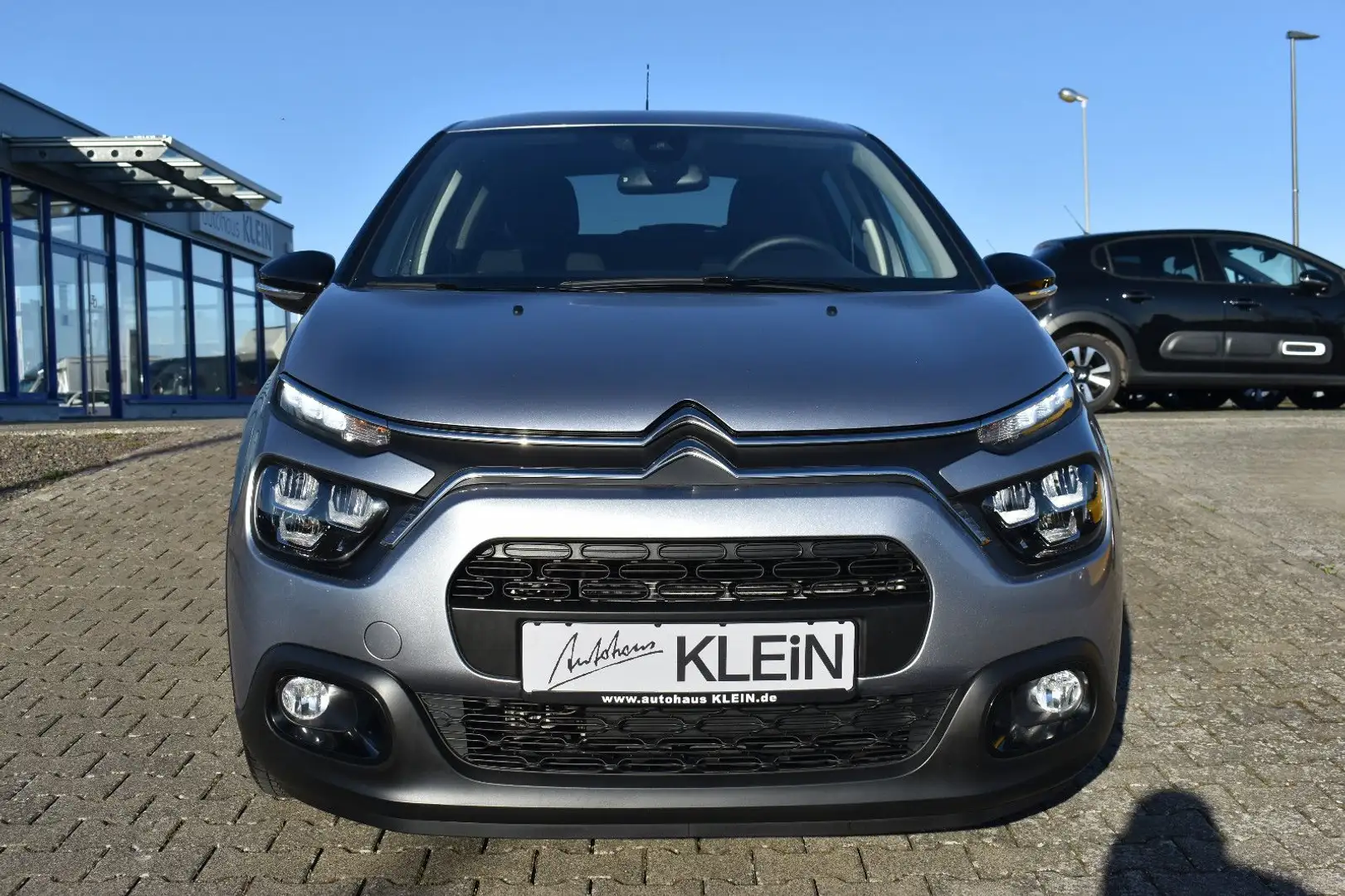 Citroen C3 Max 1.2 PureTech110 *NAVI*CARPLAY*KAMERA*LED* Grau - 1