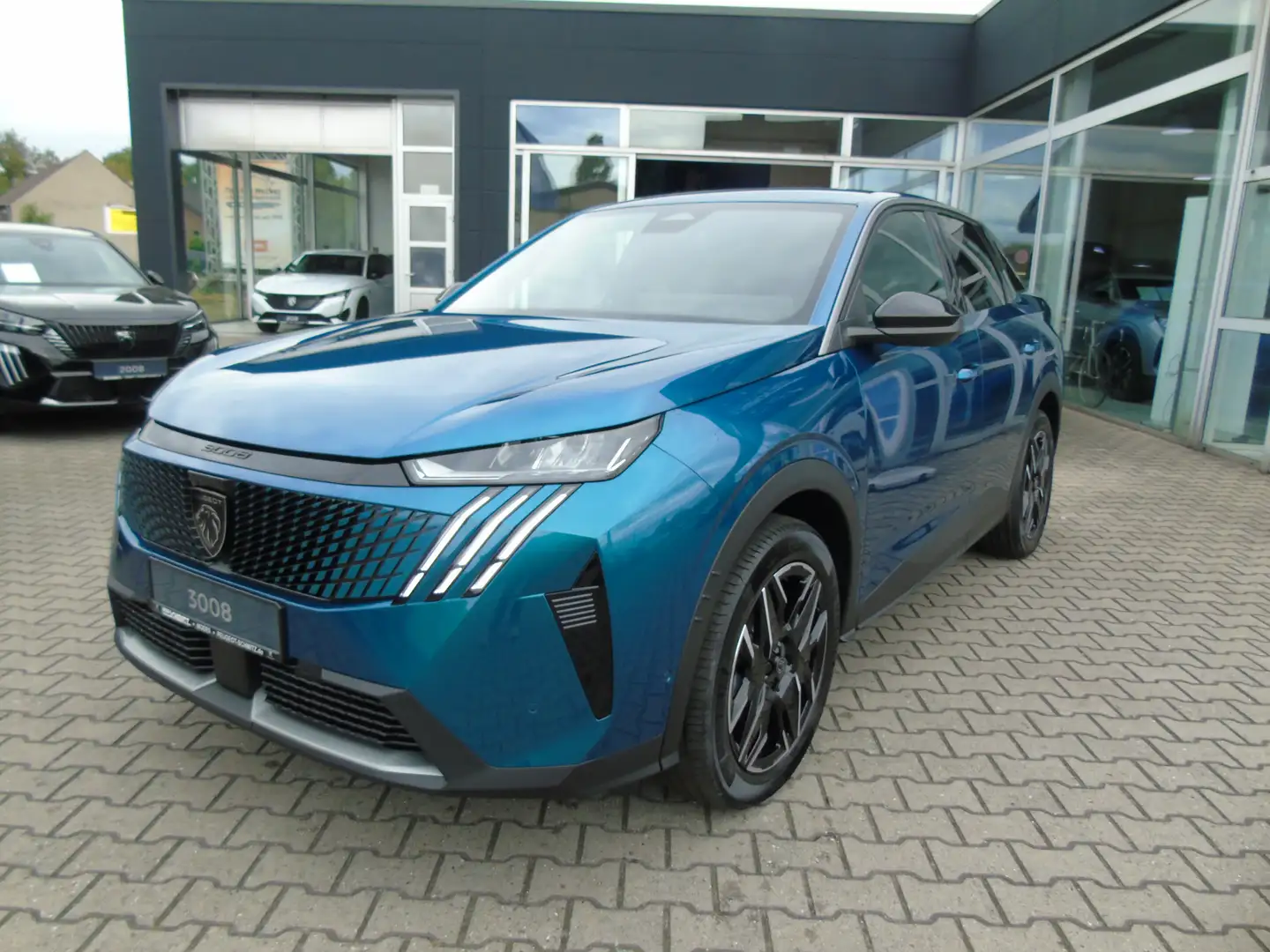 Peugeot 3008 Hybrid 145 Allure Panorama-Navigations-Paket,Drive Bleu - 1