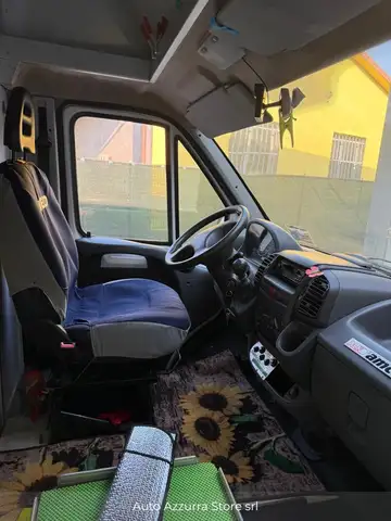 Fiat Ducato view 3