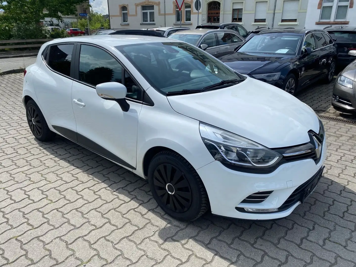 Renault Clio IV 1,5 dCi Cargo Extra Weiß - 1