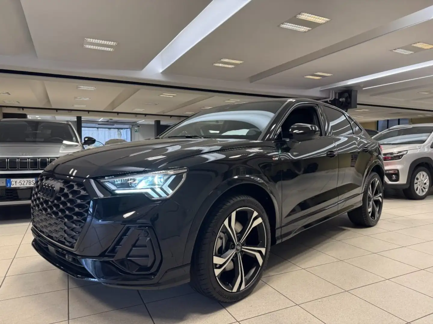 Audi Q3 SPB 40TDI quattro Stronic Identity Black SLINE+TET Noir - 1